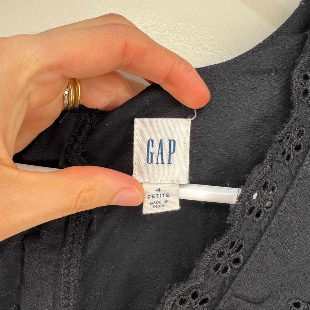 GAP Eyelet Embroidered Midi Dress Petite Size‎ 4 - Picture 5 of 11